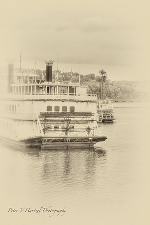 Stillwater Steamboats B+W