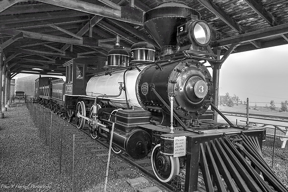 Black&White-Two Harbors Train