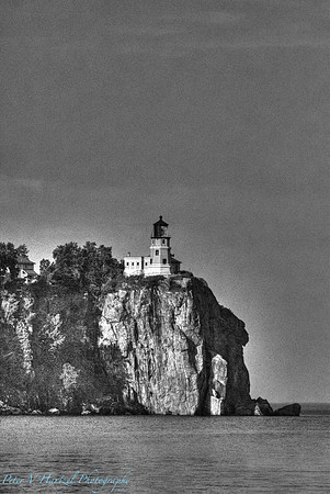 Split Rock Lighthouse-Black-white sliver plate