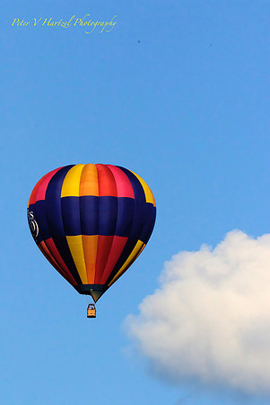 Stillwater Hot-air ballon in the summer sky
